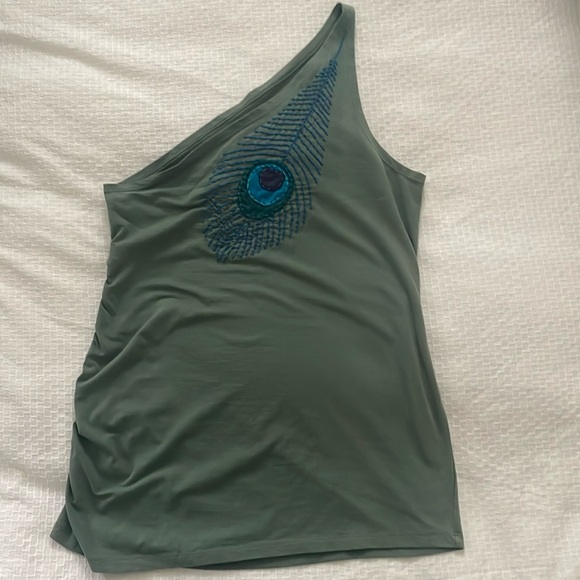 One should tank top with peacock feather.  Made in Nepal - Picture 1 of 6